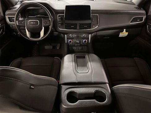 Used 2023 GMC Yukon SLT image 19