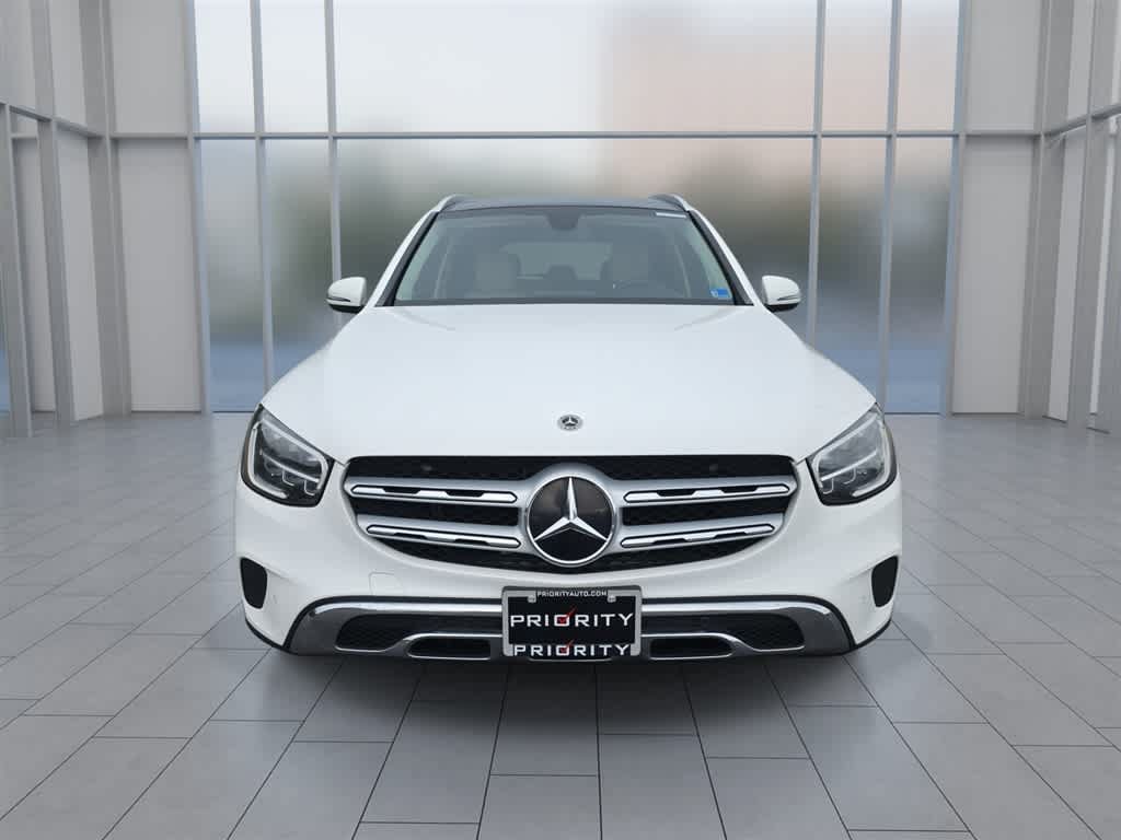 Used 2021 Mercedes-Benz GLC 300 4MATIC image 4