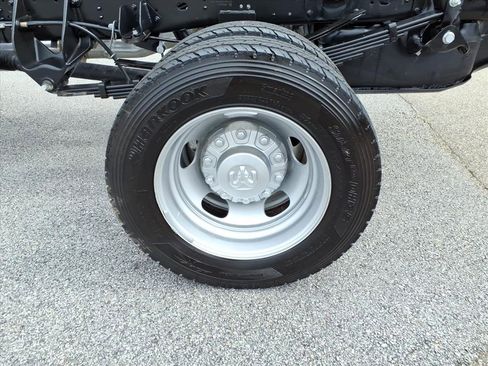 New 2026 RAM 5500 Tradesman image 12