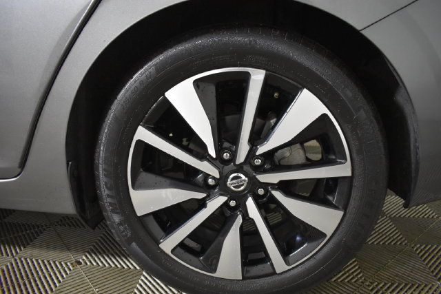 Used 2023 Nissan Sentra SV w/ SV Premium Package FWD image 42