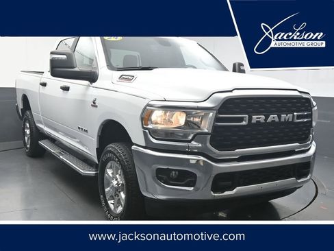 Used 2024 RAM 2500 Big Horn w/ Off Road Package AWD/4WD image 1