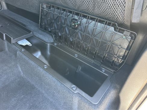 Used 2021 Toyota Tacoma SR image 10