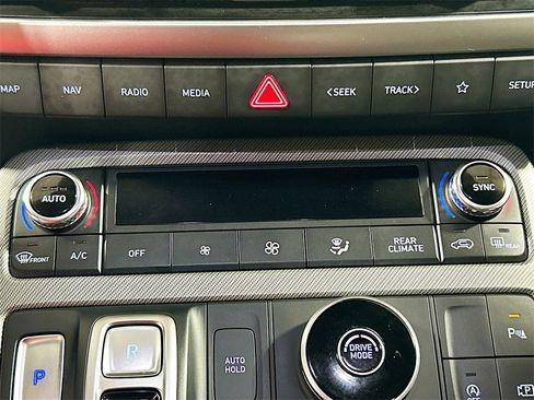 Used 2025 Hyundai Palisade SEL image 14