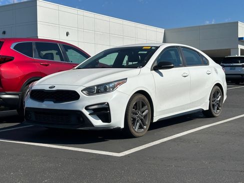 Used 2020 Kia Forte GT-Line FWD image 2