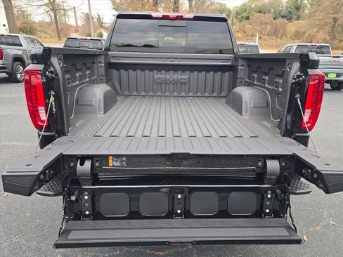 New 2026 GMC Sierra 1500 Denali image 8