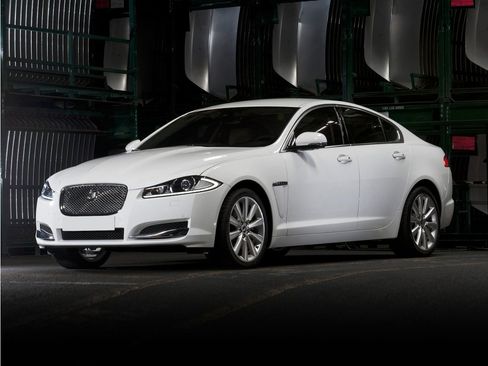 Used 2013 Jaguar XF RWD image 1