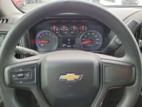 Used 2019 Chevrolet Silverado 1500 Custom w/ Custom Value Package image 17