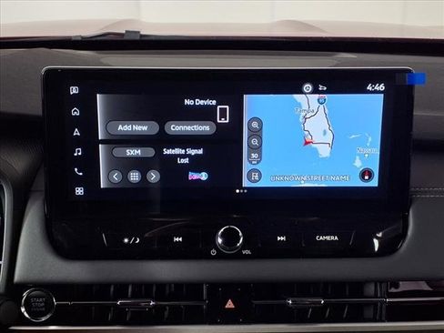 New 2025 Mitsubishi Outlander SE image 16