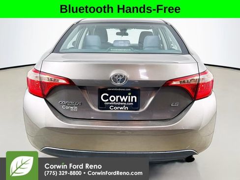 Used 2018 Toyota Corolla LE FWD image 6