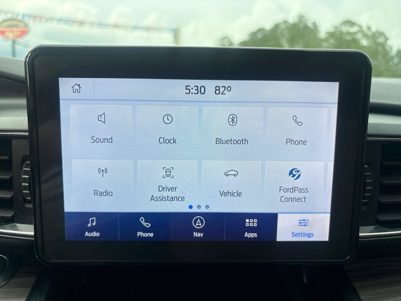 Used 2021 Ford Explorer Limited w/ Equipment Group 301A RWD image 13