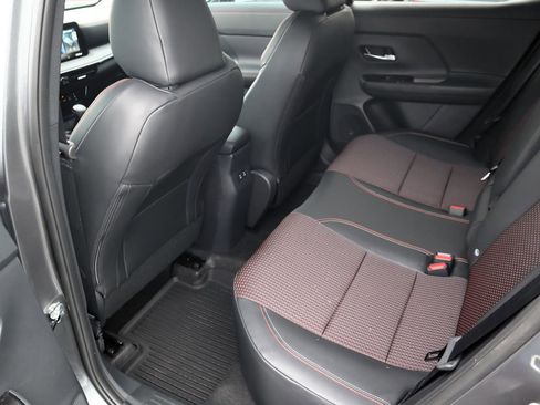 New 2026 Nissan Kicks SR image 10