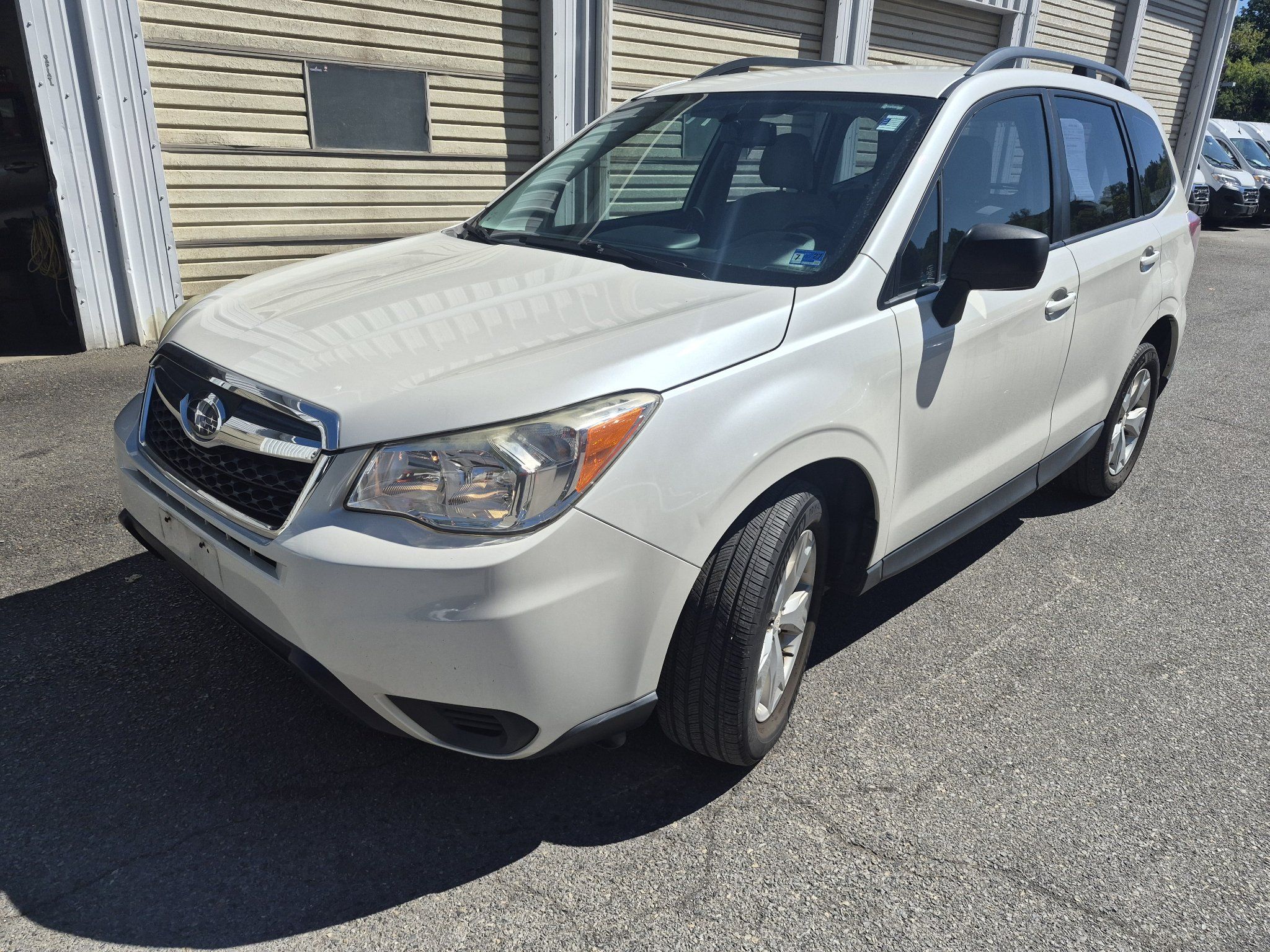 Used 2015 Subaru Forester 2.5i w/ Alloy Wheel Package AWD/4WD image 1