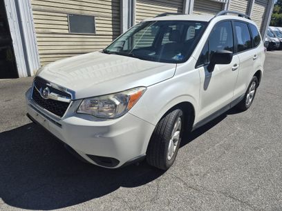 Used 2015 Subaru Forester 2.5i w/ Alloy Wheel Package