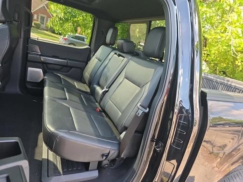 Used 2024 Ford F150 Lariat w/ Equipment Group 502A High AWD/4WD image 9