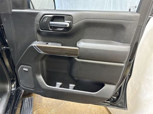 Used 2021 Chevrolet Silverado 1500 LT Trail Boss w/ Convenience Package II image 26