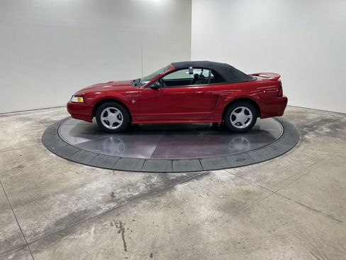 Used 1999 Ford Mustang GT image 9