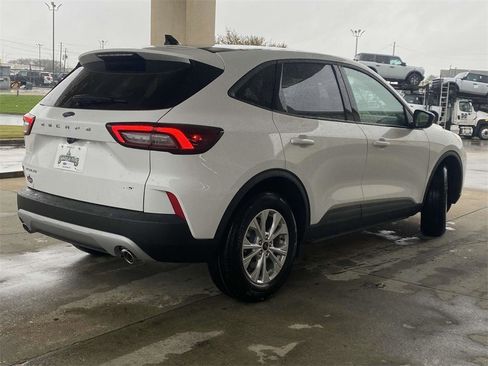 New 2025 Ford Escape Active w/ Cold Weather Package image 3