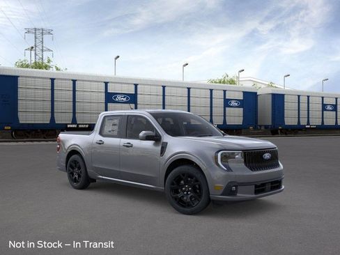 New 2026 Ford Maverick Lobo AWD/4WD image 10