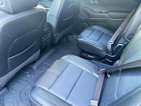 Used 2023 Chevrolet Traverse RS w/ LPO, Floor Liner Package AWD/4WD image 26