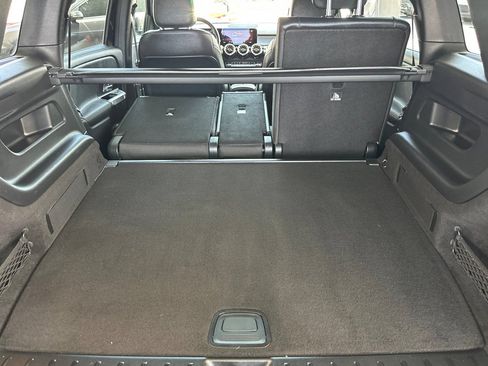 Used 2023 Mercedes-Benz EQB 300 4MATIC image 15