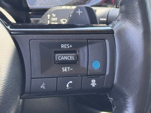 Certified 2023 Nissan Pathfinder SL w/ SL Premium Package FWD image 18