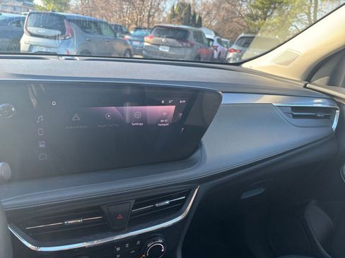 Used 2025 Buick Encore GX Preferred image 34