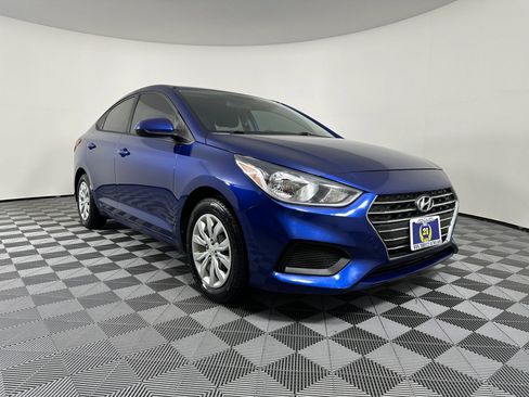 Used 2019 Hyundai Accent SE image 6