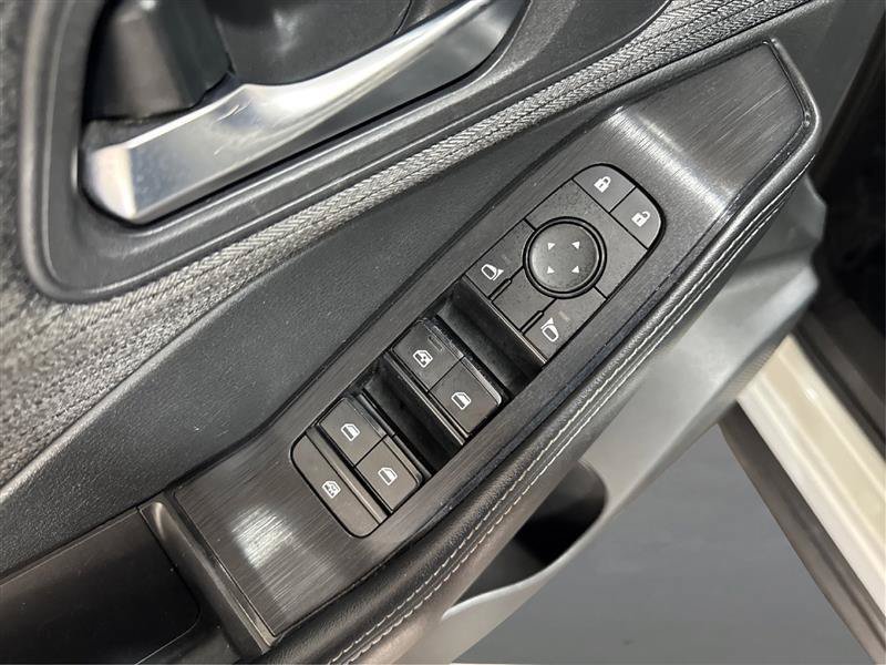 Used 2021 Nissan Rogue SV FWD image 29