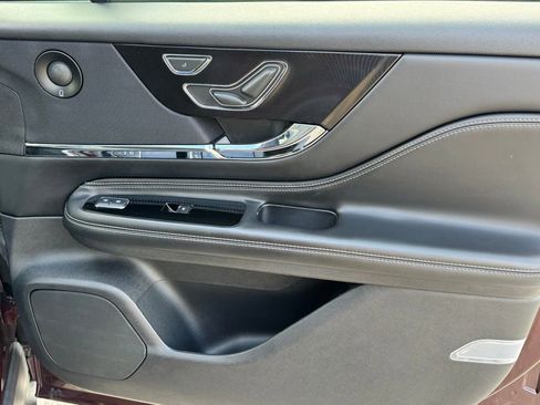 Used 2020 Lincoln Corsair Reserve w/ Equipment Group 201A image 27