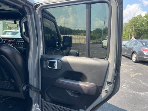 Used 2021 Jeep Wrangler Unlimited Rubicon AWD/4WD image 18