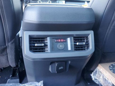 New 2026 Ford F250 Lariat w/ Black Appearance Package image 45