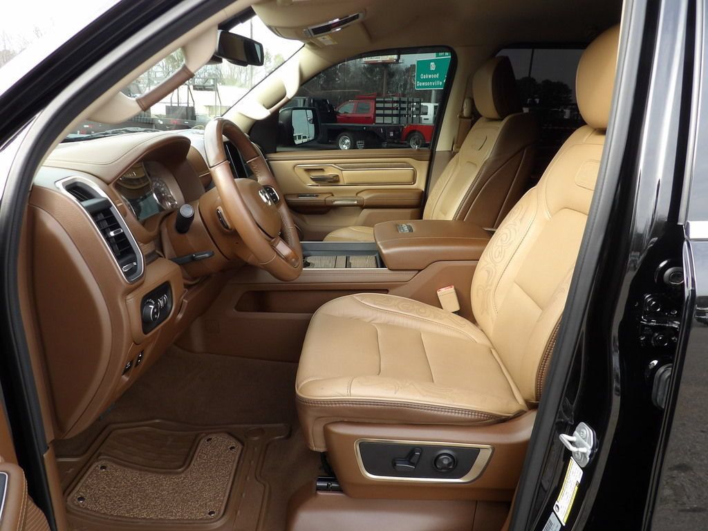 Used 2019 RAM 1500 Limited RWD image 17