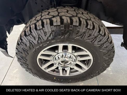 Used 2019 Ford F250 Lariat w/ Lariat Value Package AWD/4WD image 5