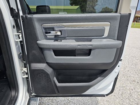 Used 2017 RAM 1500 Big Horn AWD/4WD image 31