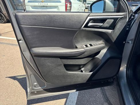 Used 2024 Mitsubishi Outlander SE AWD/4WD image 25