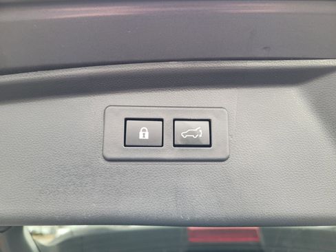 Used 2022 Subaru Outback Premium image 25