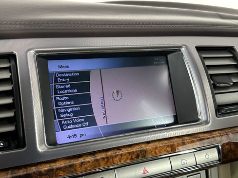 Used 2009 Jaguar XF Premium image 40