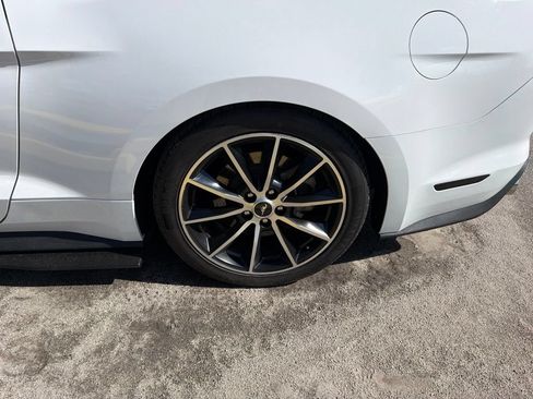 Used 2021 Ford Mustang GT w/ Equipment Group 301A RWD image 8