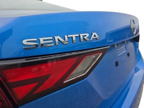 Used 2024 Nissan Sentra SV FWD image 9