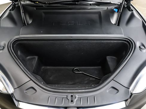 Used 2019 Tesla Model S Long Range image 11