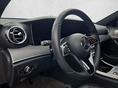 Certified 2021 Mercedes-Benz E 350 4MATIC Sedan image 10