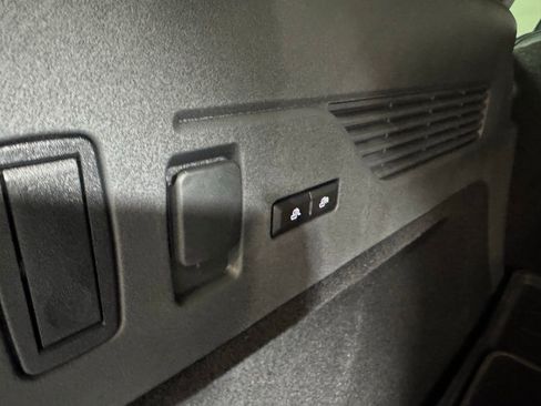 New 2025 Lincoln Nautilus Reserve w/ Jet Appearance Package image 25