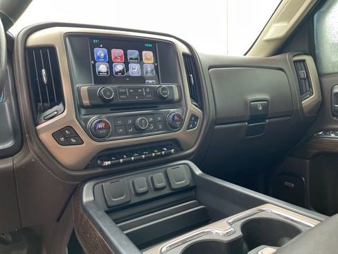 Used 2019 GMC Sierra 2500 Denali w/ Duramax Plus Package image 15