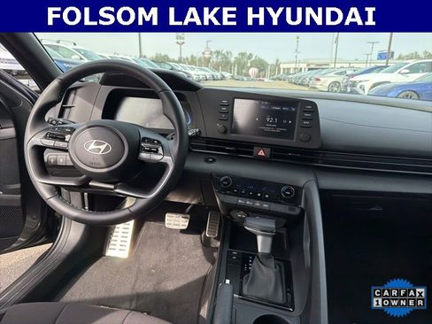 Certified 2025 Hyundai Elantra Sport image 12