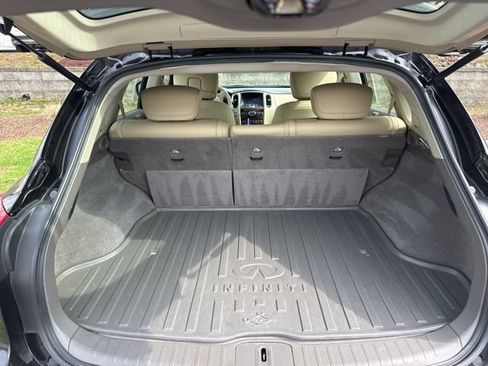 Used 2014 INFINITI QX50 Journey w/ Premium Package image 3