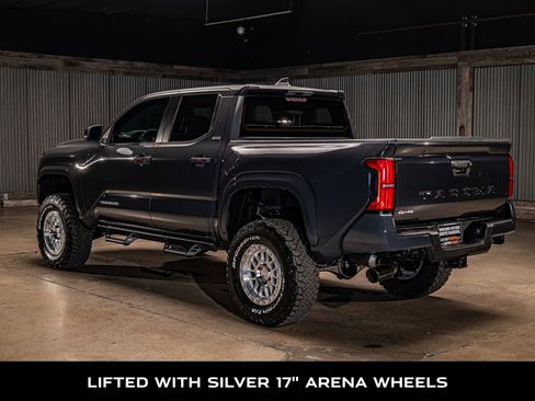 Used 2026 Toyota Tacoma SR5 AWD/4WD image 6