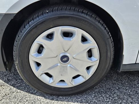 Used 2015 Ford Transit Connect XL image 19