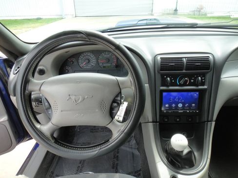 Used 2003 Ford Mustang GT RWD image 11