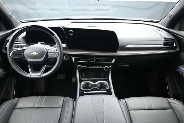 Used 2026 Chevrolet Traverse High Country w/ LPO, Floor Liner Package AWD/4WD image 17