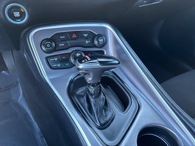 Used 2020 Dodge Challenger SXT RWD image 16
